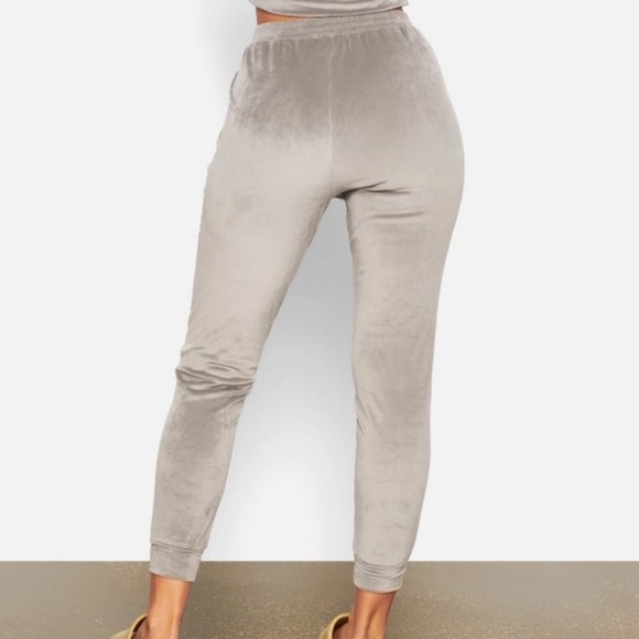 Skims Grey Velour Jogger Lounger Pants size Large - Picture 6 of 9